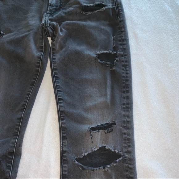 American Eagle Next Level Flex Distressed Jeans Black Size 29x30. - Picture 2 of 10